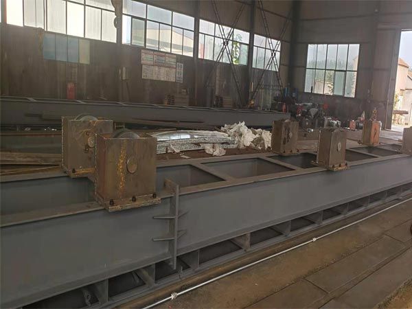 Prefabricated mobile pedestal